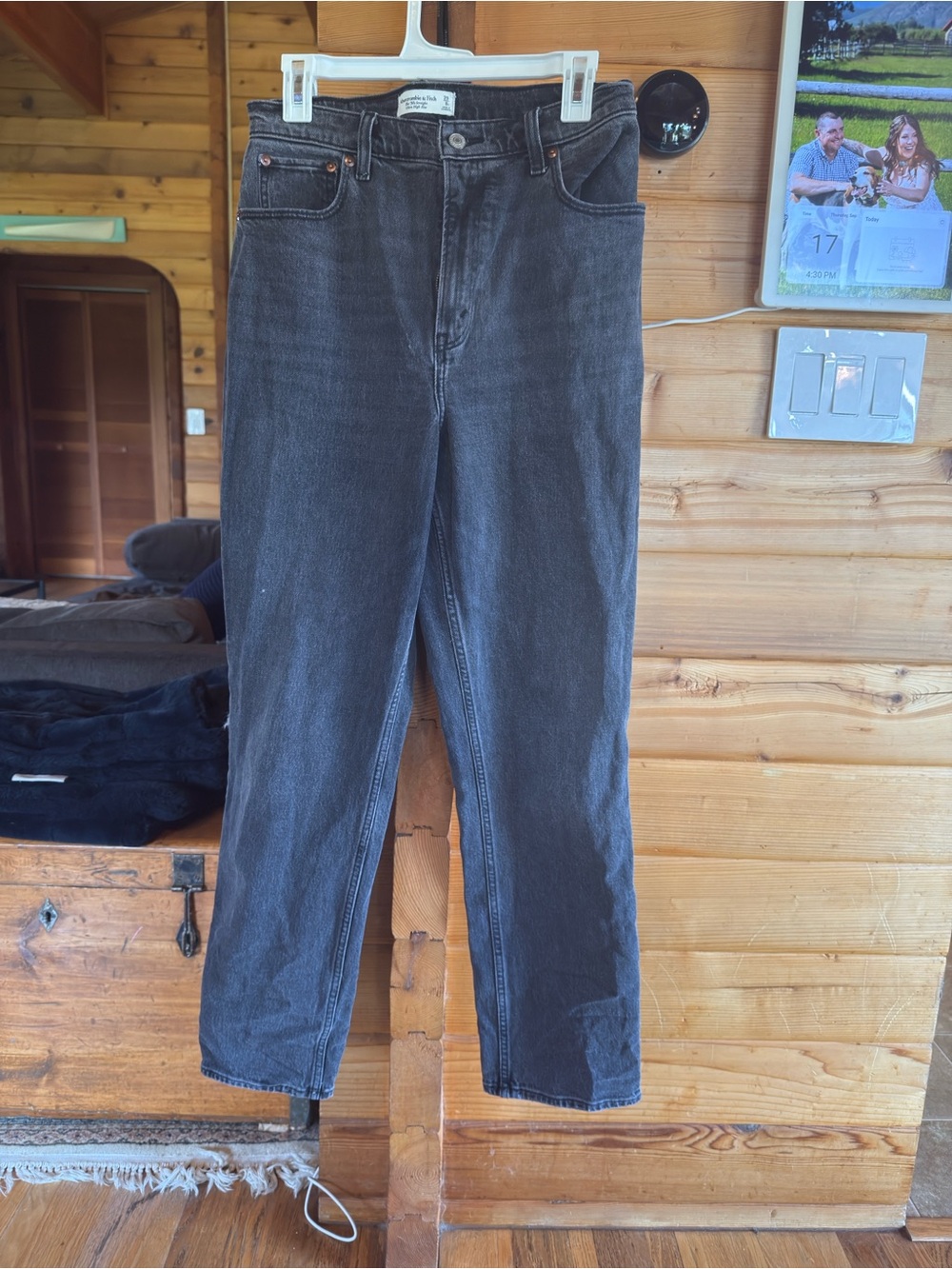 Abercrombie & Fitch Men's Charcoal Black Relaxed Jeans